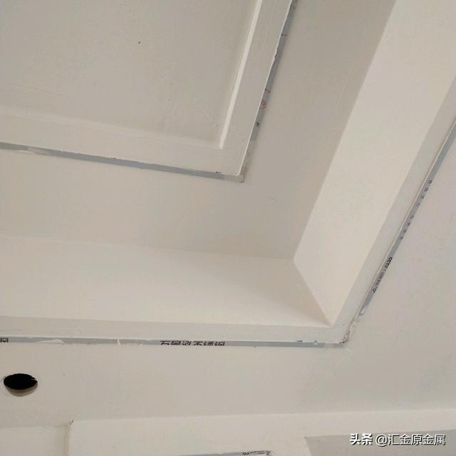 輕奢不銹鋼線(xiàn)條安裝方法